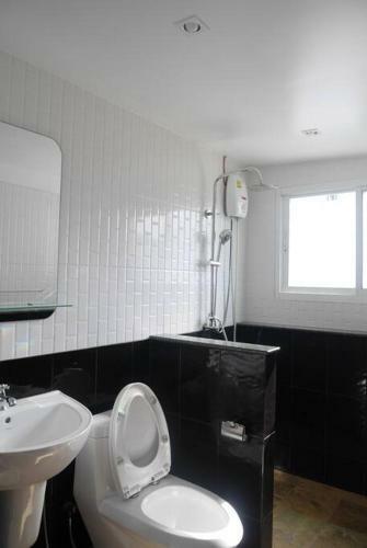 Chalong Pool Villa 3 Beds, 2 Mins To Chalong Pier