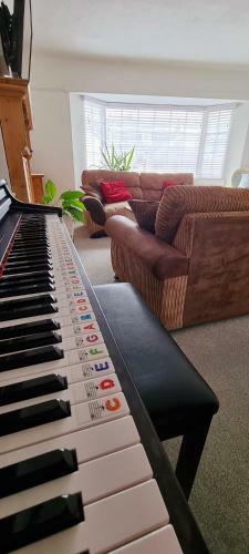 Hidden Gem Near The Beach With Pool Table