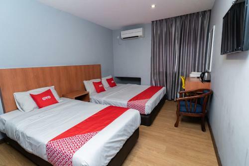 Hotel Oyo 90207 Sir Inn