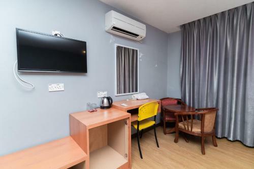 Hotel Oyo 90207 Sir Inn