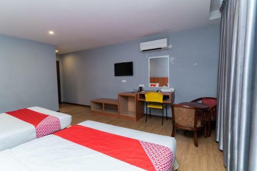 Hotel Oyo 90207 Sir Inn