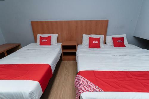 Hotel Oyo 90207 Sir Inn