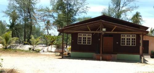 Hotel Chalet Barokah Resort