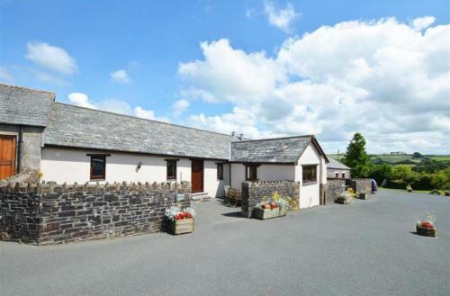 Well Farm Cottages