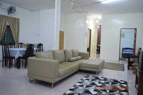 Rilek-rilek Homestay