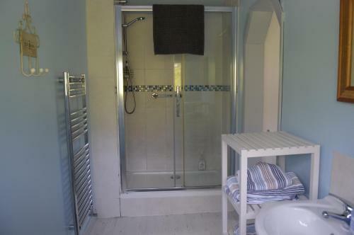 Burton Hall Self Catering