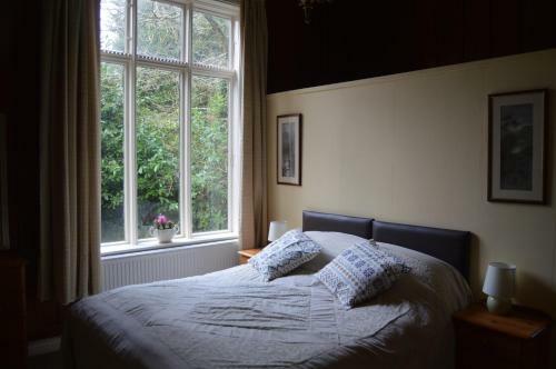 Burton Hall Self Catering