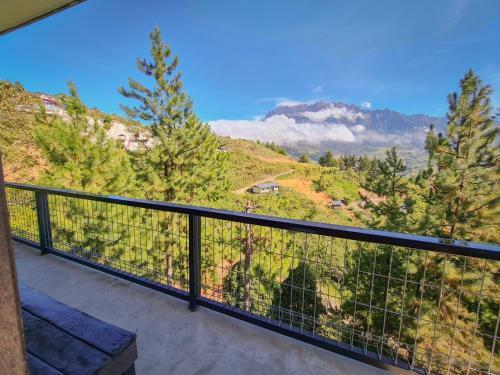 Hidden Hill Homestay Kundasang