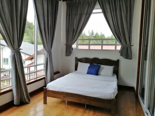Sling N Stone Vacation Homes, Mt Kinabalu