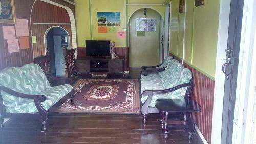 Almeera Homestay 2