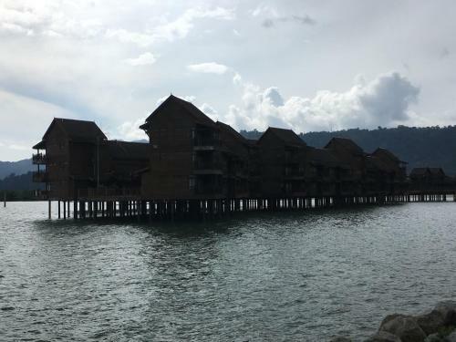 Hotel The Lagoon Water Chalet