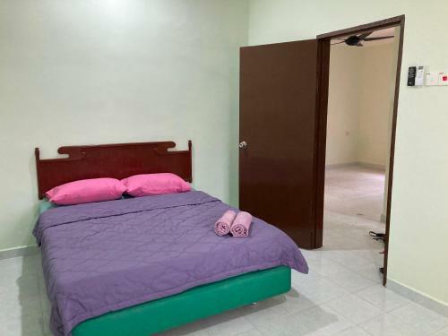 Hanna Homestay Kangar