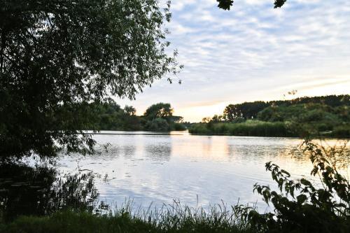 Villa Surlingham Lodge Cottages