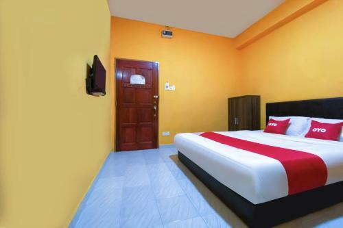 Oyo 90039 Coop Hotel Kangar
