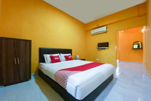 Oyo 90039 Coop Hotel Kangar