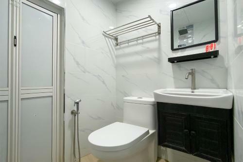 Oyo 90039 Coop Hotel Kangar