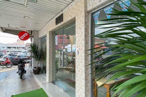 Oyo 90039 Coop Hotel Kangar