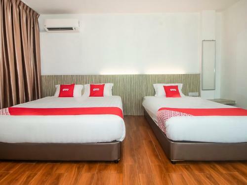 Hotel Oyo 90102 7 Days Lodge