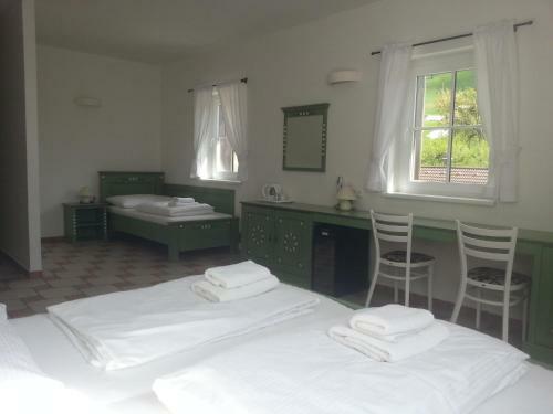 Hostal Penzion Malovan�
