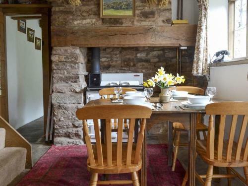 Titchbourne Cottage