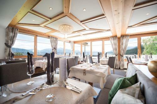Parkhotel Holzerhof
