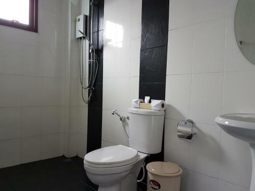 Hotel Phuket Sirinapha Resort
