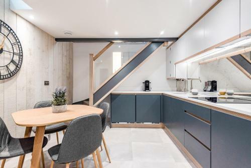 King Street Apartment