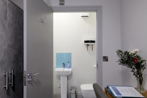 Apartamento Contractor Friendly With Parking, Wifi And Comfy Beds From 'tobs Norwich'