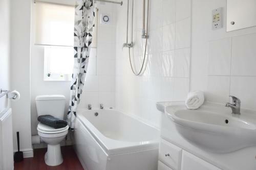 Walsingham Rest - Free Parking - Modern 2 Bed - Marvello Properties