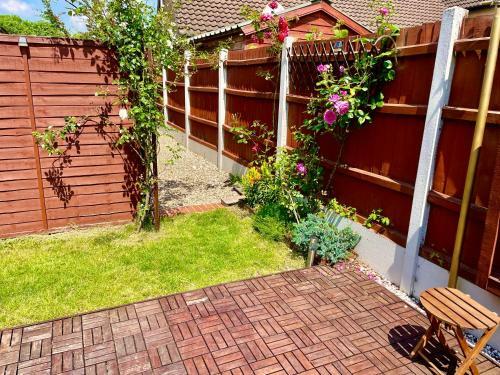 Swafield House - Parking - Modern 2 Bed - Marvello Properties