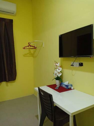 Motel Mutiara Inn Guestroom