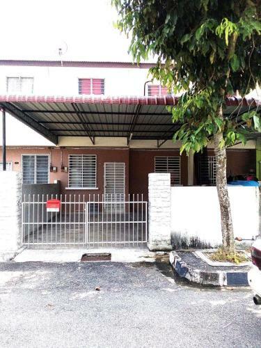 Kak Chik Muslim Homestay