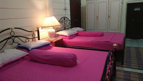 Hostal Teratak Ibunda Guest House