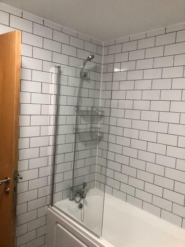 Super Modern City Centre Serviced Apartment