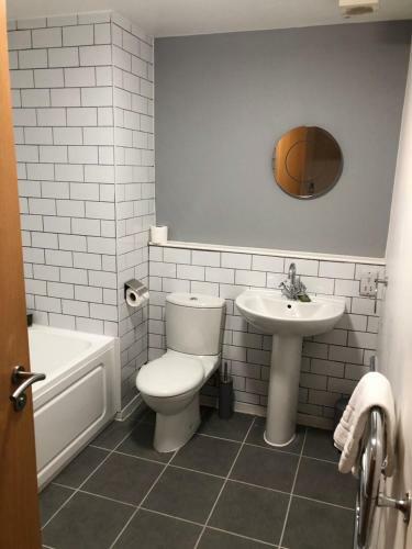 Super Modern City Centre Serviced Apartment