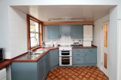 Three Bedroom Holiday House In Oban