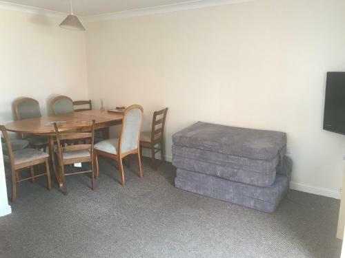 Nottingham City No 29 Whole House 3bedroom