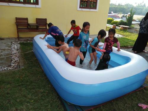 Posada Chalet Kb Wakaf Kayu