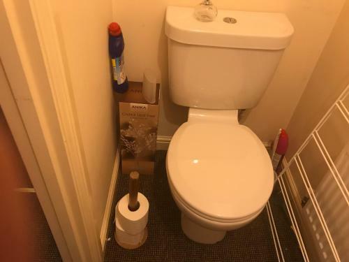 Nottingham City No 36 Shared House 3bedroom