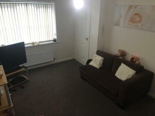 Nottingham City No 36 Shared House 3bedroom