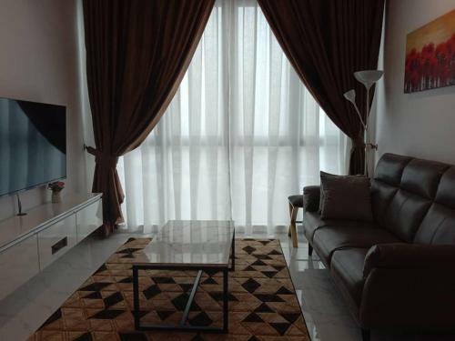 Izz'man Homestay Troika
