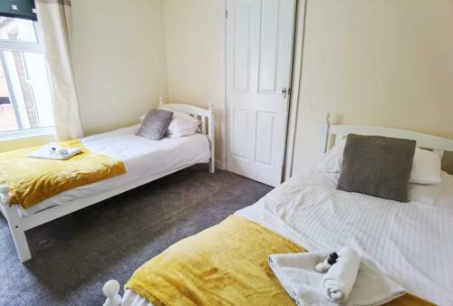 Great House Available For Guests And Contractors Parking And Wifi