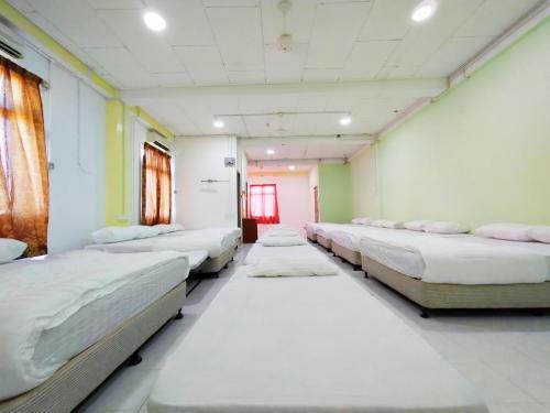 Hotel Spot On 89939 Platinum Inn