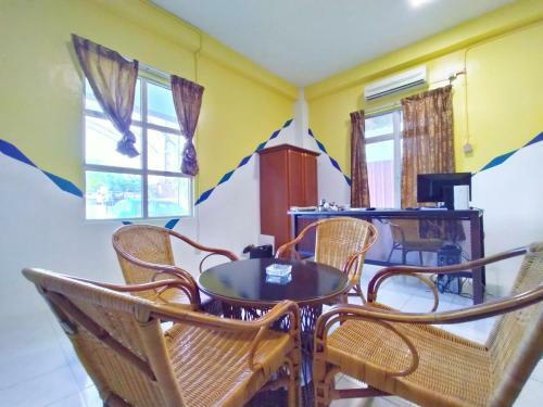 Hotel Spot On 89939 Platinum Inn