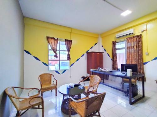 Hotel Spot On 89939 Platinum Inn
