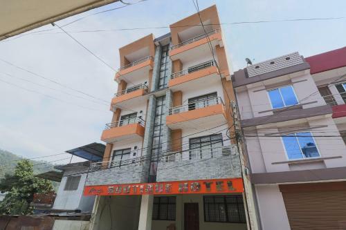 Hotel Spot On 89939 Platinum Inn