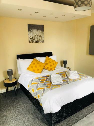 Sherwood Fields Apartment - Spacious, Large And Stylish
