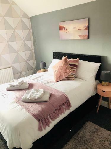 Sherwood Fields Apartment - Spacious, Large And Stylish