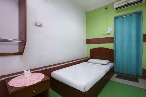 Oyo 89784 Impiana Hotel