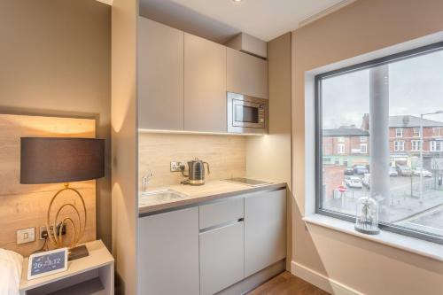 Aparthotel Dwell City Living
